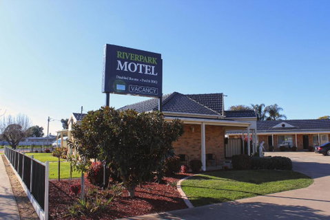 RiverPark Motel - Accommodation Gold Coast 0