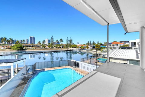 Riverside 4 Bedroom House Unit In Surfers Paradise - Accommodation Gold Coast 0