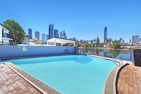 Riverside 4 Bedroom House Unit In Surfers Paradise - Accommodation Gold Coast 3