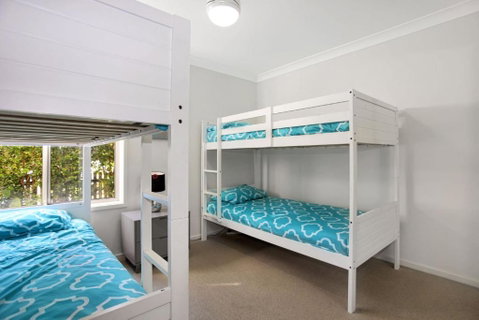 Riverside Views Hawks Nest - Accommodation Gold Coast 3