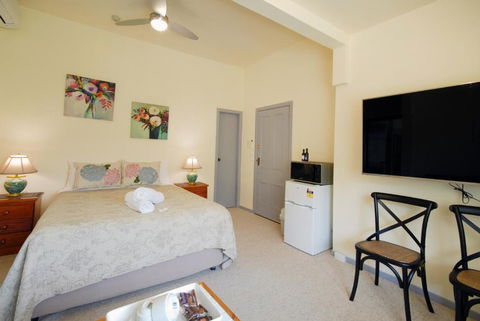 Riverview Boutique Motel - Accommodation Gold Coast 0