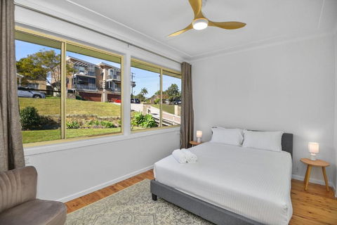 Rest And Recover With Sunsets Over The Lake - Magnesium SPA And ICE Bath - Accommodation Gold Coast 2