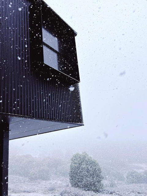 Roam Merrijig - Luxury Stay With Mountain Views - Foothills Of Mt Buller - Gold Coast 4U 3