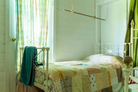 Robbie Burns Hotel Wyndham - Accommodation Gold Coast 3