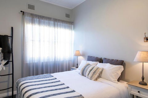 Robertson Public House And Kitchen - Accommodation Gold Coast 2
