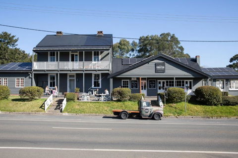 Robertson Public House And Kitchen - Accommodation Gold Coast 0