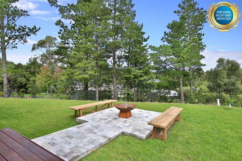 Rockwall I Pet Friendly I Fire Pit - Gold Coast 4U 1