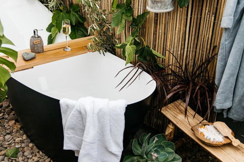 Romantic Retreat In Mornington Peninsula Heartland - Accommodation Gold Coast 3