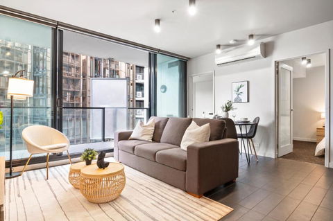 Rooftop Pool 2BR Apt At Marvel Stadium With Free Parking - Accommodation Gold Coast 0