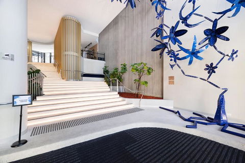 Rooftop Pool Stunning Apartment Queen Street - Gold Coast 4U 3
