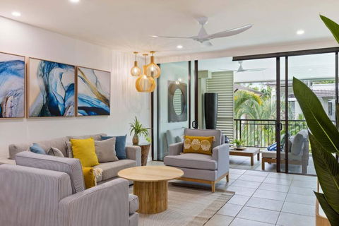 Rooftop Resort Oasis At Temple With Spa - Accommodation Gold Coast 0
