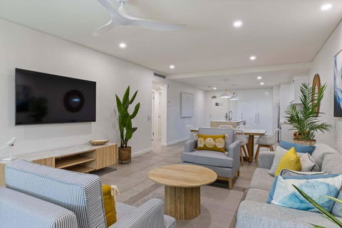 Rooftop Resort Oasis At Temple With Spa - Accommodation Gold Coast 2
