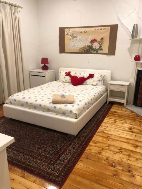 Room Near Caulfield Racecourse - Gold Coast 4U 0