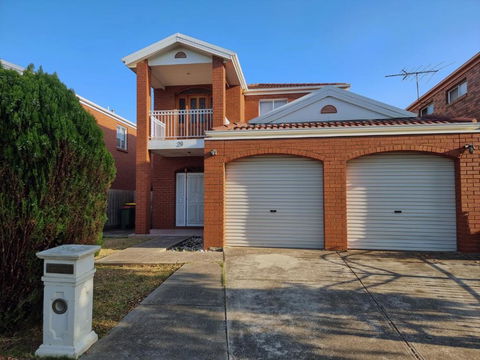 Rosie House-Spacious Comfortable Home - Accommodation Gold Coast 0