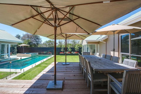 Royadie Resort - Pool Spa Tennis 500m To Beach - Accommodation Gold Coast 1