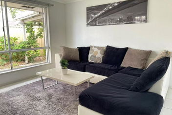 Runaway Bay Family Haven With 4beds with 1 Gold Coast