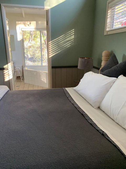 Rustic Spirit - Accommodation Gold Coast 2