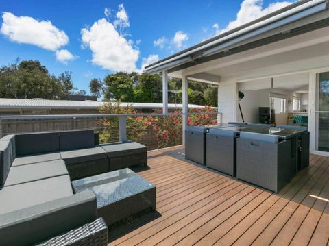 RYE/BLAIRGOWRIE FAMILY ENTERTAINER.. - Accommodation Gold Coast 0