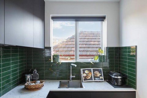 Sage Haven - Laidback St Kilda Beach Living - Accommodation Gold Coast 3