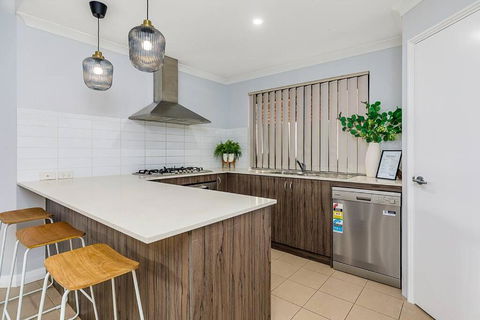 Saint James Hidden Gem! - Gold Coast 4U 1