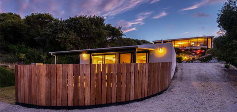 SALT Luxury Couples Bungalow - Accommodation Gold Coast 3