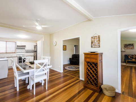 Salt Water Cottage - Accommodation Gold Coast 1