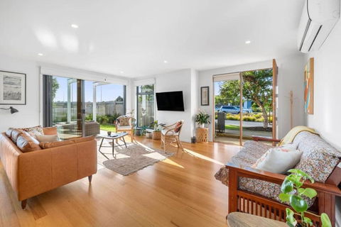 Saltbush By The Park - Accommodation Gold Coast 3