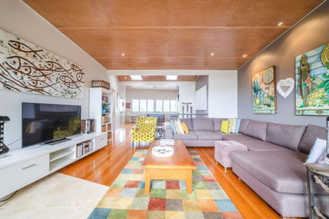 Saltwater 5 - Sleeps 8 - Close To Main Beach - Accommodation Gold Coast 0