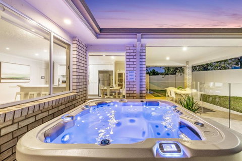Salty Pause At Bondi House - With Spa And Pet Friendly! - 1 Gold Coast 1