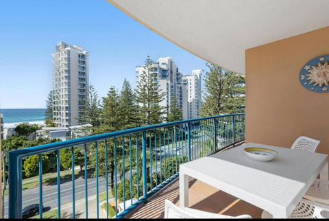 San Mateo On Broadbeach - Accommodation Gold Coast 2