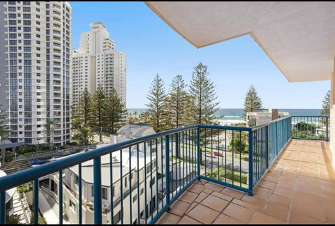San Mateo On Broadbeach - Accommodation Gold Coast 3