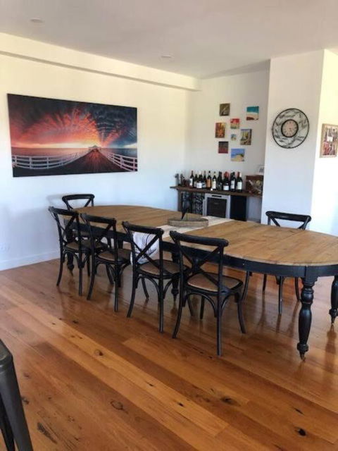 Sanary A Modern Beach Home In Martha Cove - Accommodation Gold Coast 3