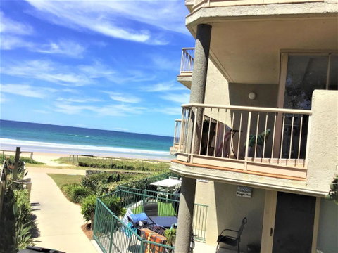 Sanctuary Beach Resort - Accommodation Gold Coast 0