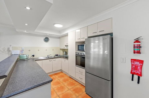 Sanctuary Beach Resort - Accommodation Gold Coast 3