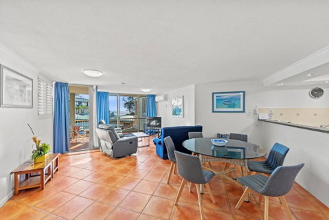 Sanctuary Beach Resort - Accommodation Gold Coast 2