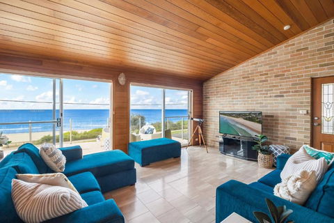 Sand Castles - Accommodation Gold Coast 2