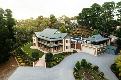 Sand Road Estate - Accommodation Gold Coast 0