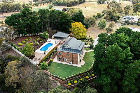 Sand Road Estate - Accommodation Gold Coast 2
