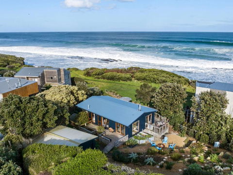 Sand & Sauna Retreat - Accommodation Gold Coast 0