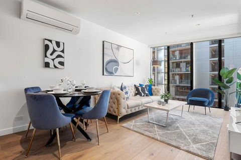 Rooftop Pool Stunning Apt At Marvel Stadium With Free Parking - Accommodation Gold Coast 0