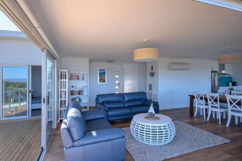 Sandbar Beach House - 1 Gold Coast 2