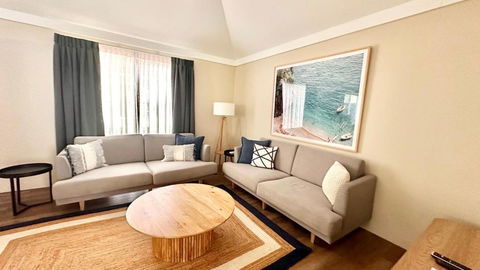 Sandblu: Resort Villa On The Beach - 1 Gold Coast 2