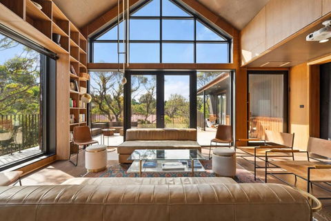 Sandbox House Luxury Architectural Retreat - 1 Gold Coast 0