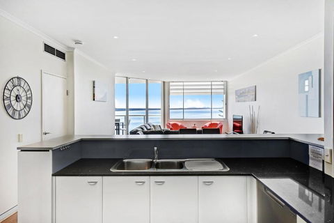 Sandcastle Apartments - Gold Coast 4U 2