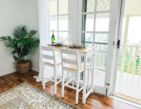 Sandhaven Bungalow - Accommodation Gold Coast 2