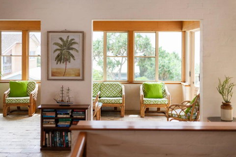 Sandilands One - Oceanstays - Accommodation Gold Coast 3