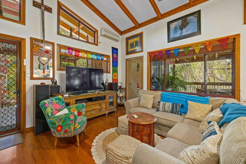 Sandalwood - Accommodation Gold Coast 2