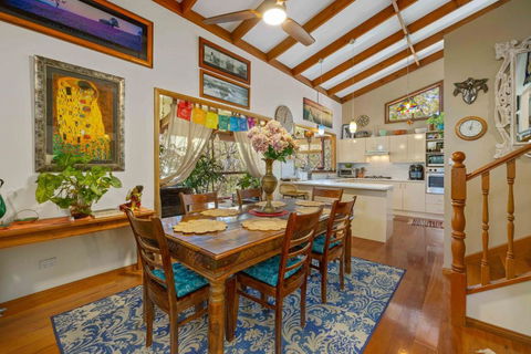 Sandalwood - Accommodation Gold Coast 3