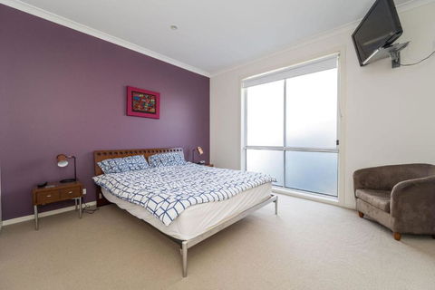 Sandpiper 5 - Close To Town And Beach - Accommodation Gold Coast 2