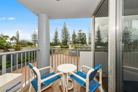 Sandpiper Broadbeach - Accommodation Gold Coast 2